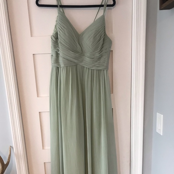 Azazie Dresses & Skirts - Azazie Dusty Sage Dress. Size 6.